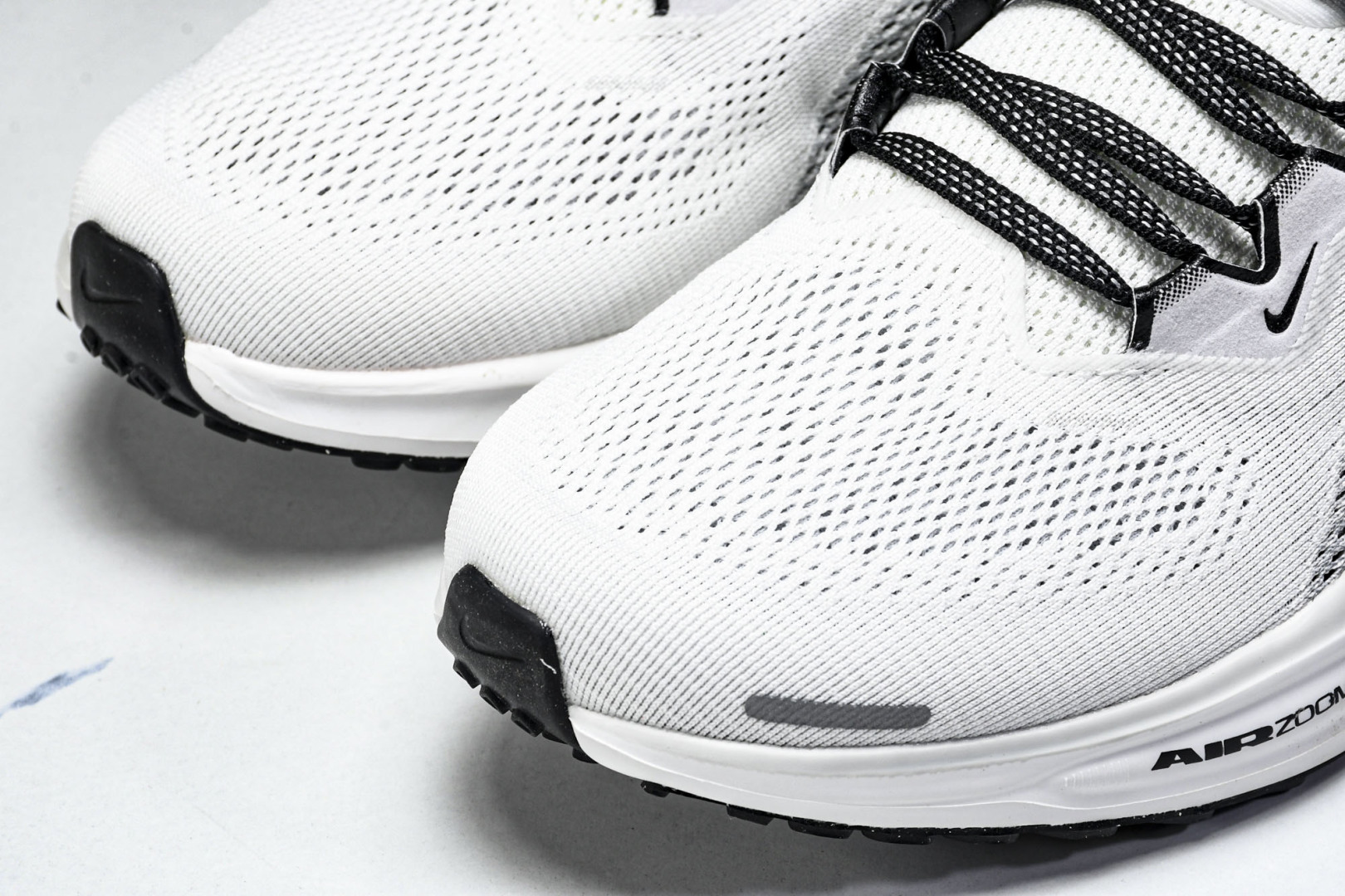  Nike Air Zoom Pegasus  41 登月41代超级飞马系列马拉松跑步鞋 FD2722-