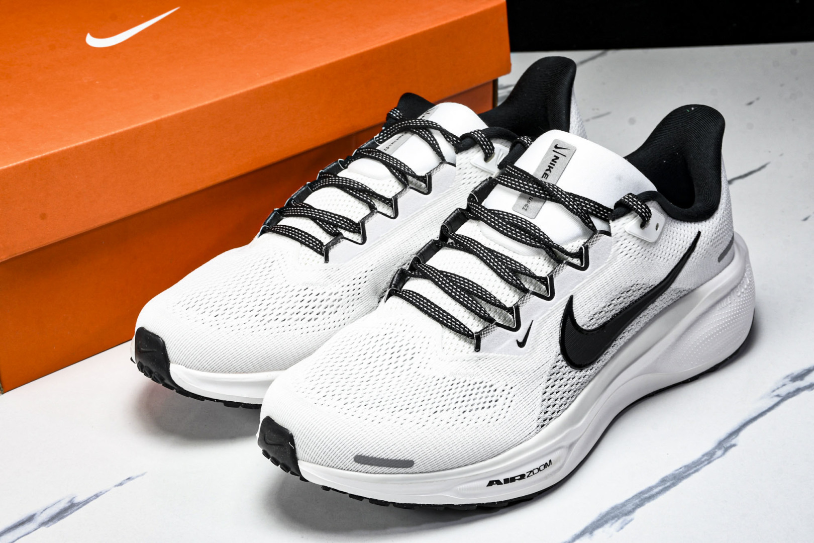  Nike Air Zoom Pegasus  41 登月41代超级飞马系列马拉松跑步鞋 FD2722-