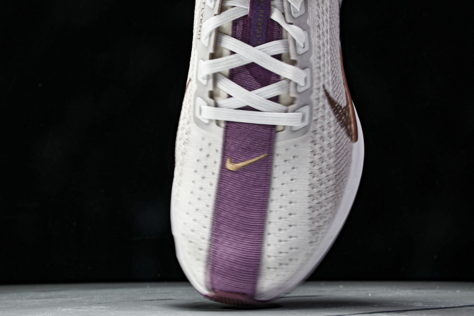  Nk Air Zoom Pegasus 35 飞马系列透气缓震运动跑鞋 FQ7261-108 尺寸36