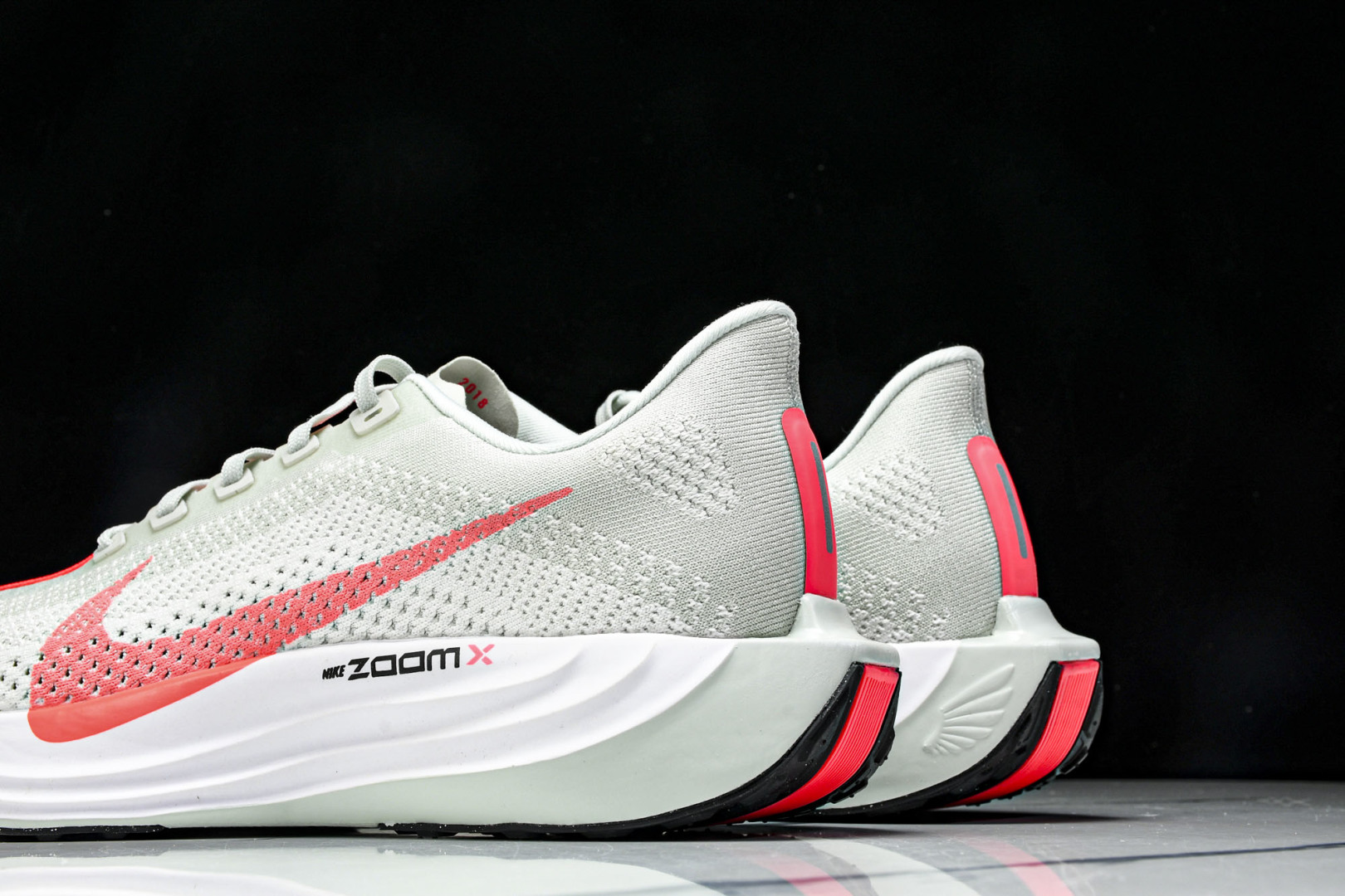  Nk Air Zoom Pegasus 35 飞马系列透气缓震运动跑鞋 FQ7262-001 尺寸39