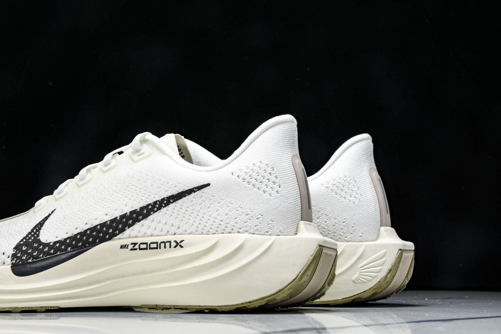  Nk Air Zoom Pegasus 35 飞马系列透气缓震运动跑鞋 FQ7262-100 尺寸39