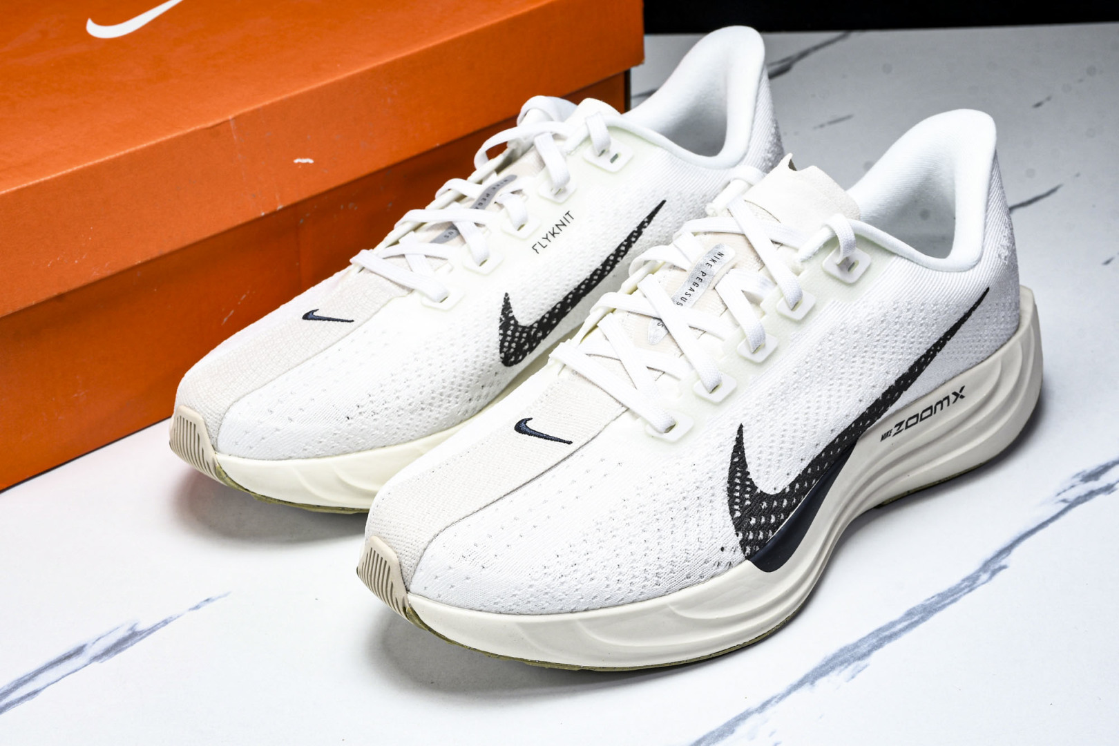  Nk Air Zoom Pegasus 35 飞马系列透气缓震运动跑鞋 FQ7262-100 尺寸39