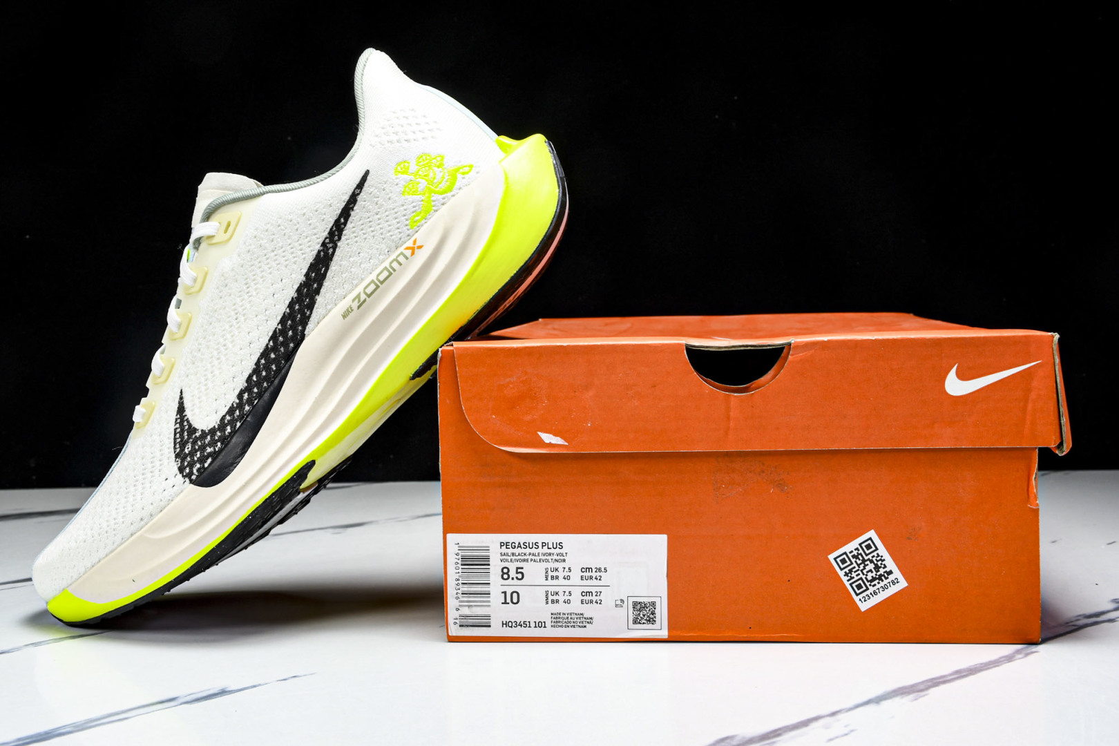  Nk Air Zoom Pegasus 35 飞马系列透气缓震运动跑鞋 HQ3451-101 尺寸39