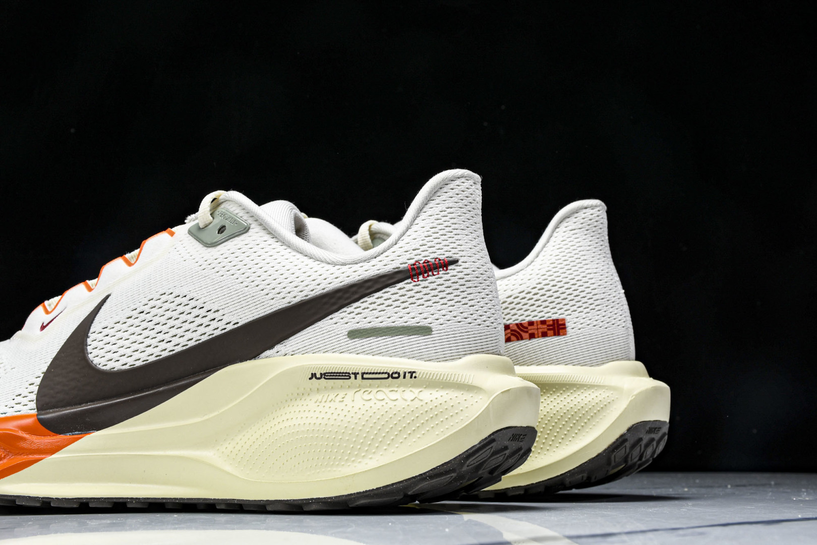  Nk Air Zoom Pegasus 41 GTX 耐克网面透气轻便耐磨跑鞋 HV5975-102 