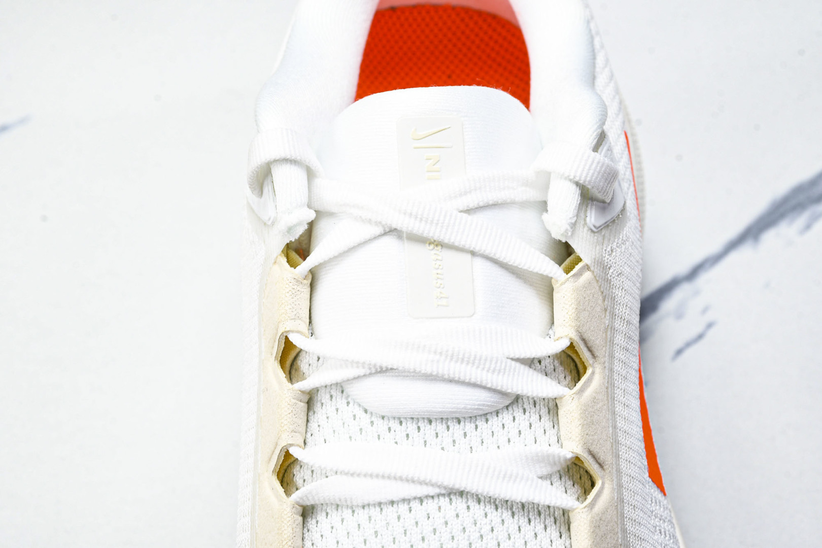  NK Air Zoom Pegasus 41 飞马41代 网面跑步鞋 HF4300-100 尺寸36 