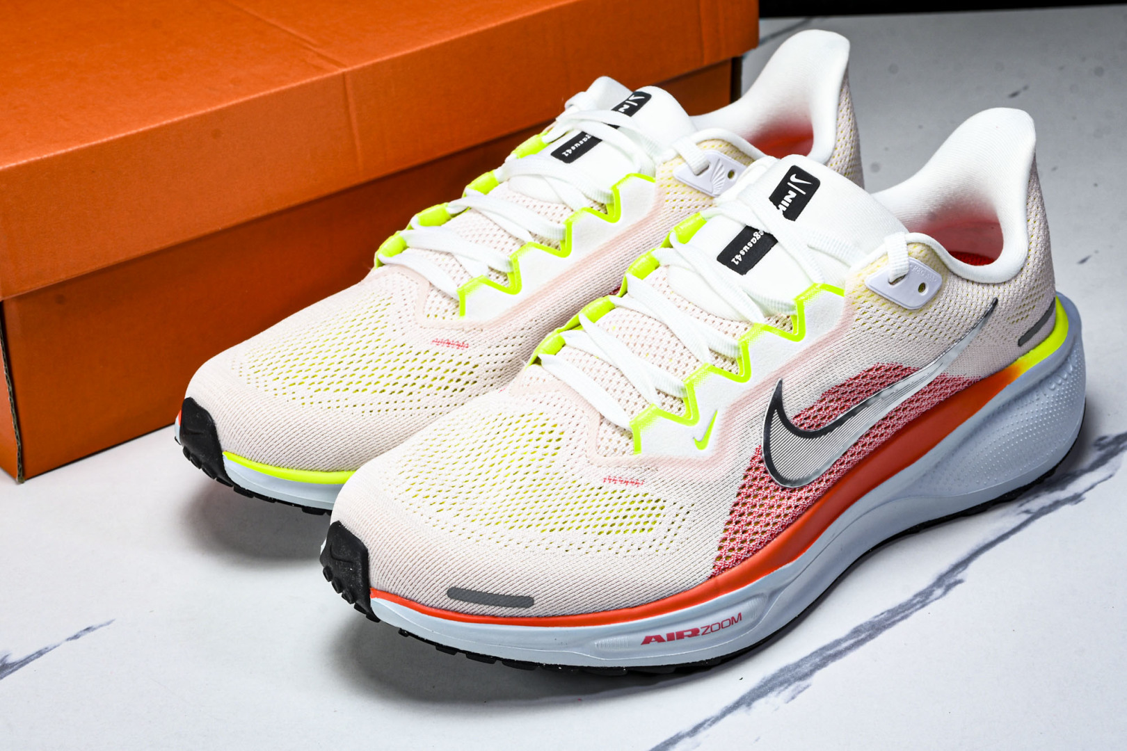  Nk Air Zoom Pegasus 41 耐克网面透气轻便耐磨跑鞋 FD2722-100 尺寸36