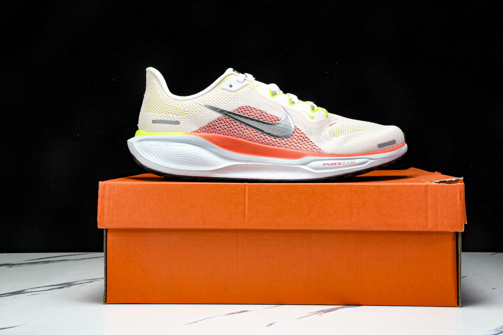  Nk Air Zoom Pegasus 41 耐克网面透气轻便耐磨跑鞋 FD2722-100 尺寸36