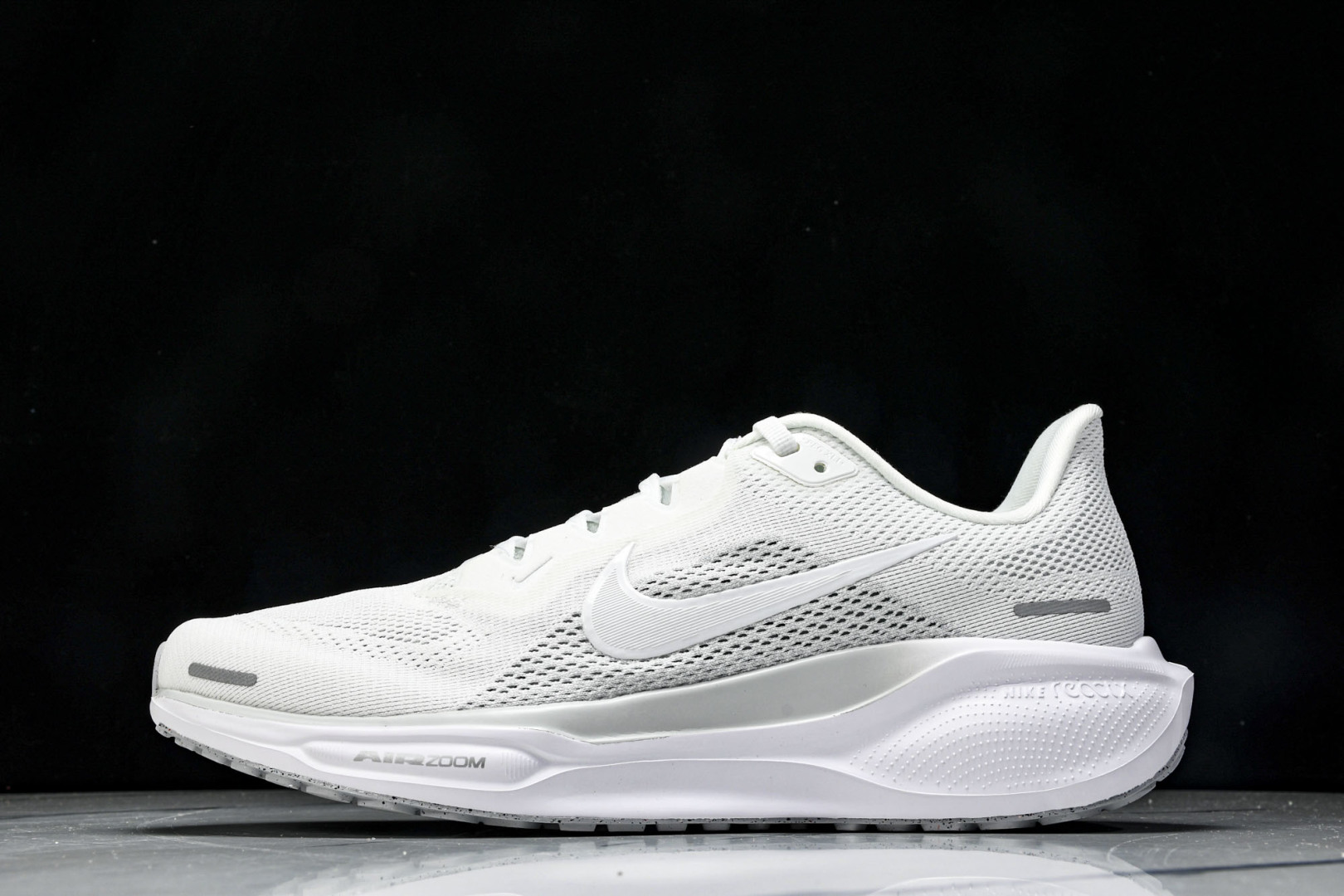  Nk Air Zoom Pegasus 41 耐克网面透气轻便耐磨跑鞋 FD2722-102 尺寸36