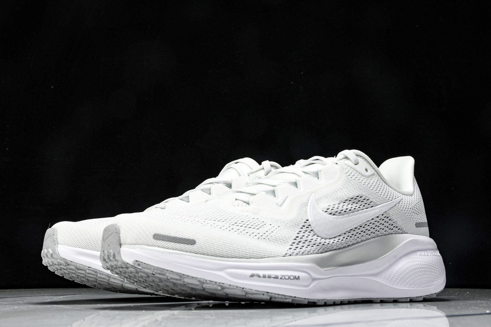  Nk Air Zoom Pegasus 41 耐克网面透气轻便耐磨跑鞋 FD2722-102 尺寸36