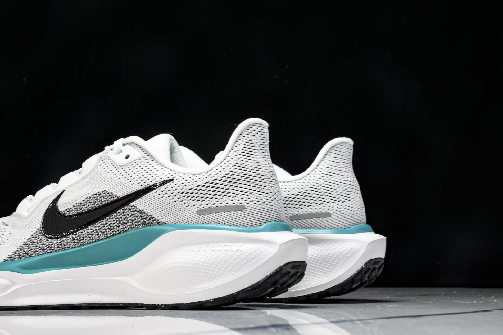  Nk Air Zoom Pegasus 41 耐克网面透气轻便耐磨跑鞋 FD2722-103 尺寸39