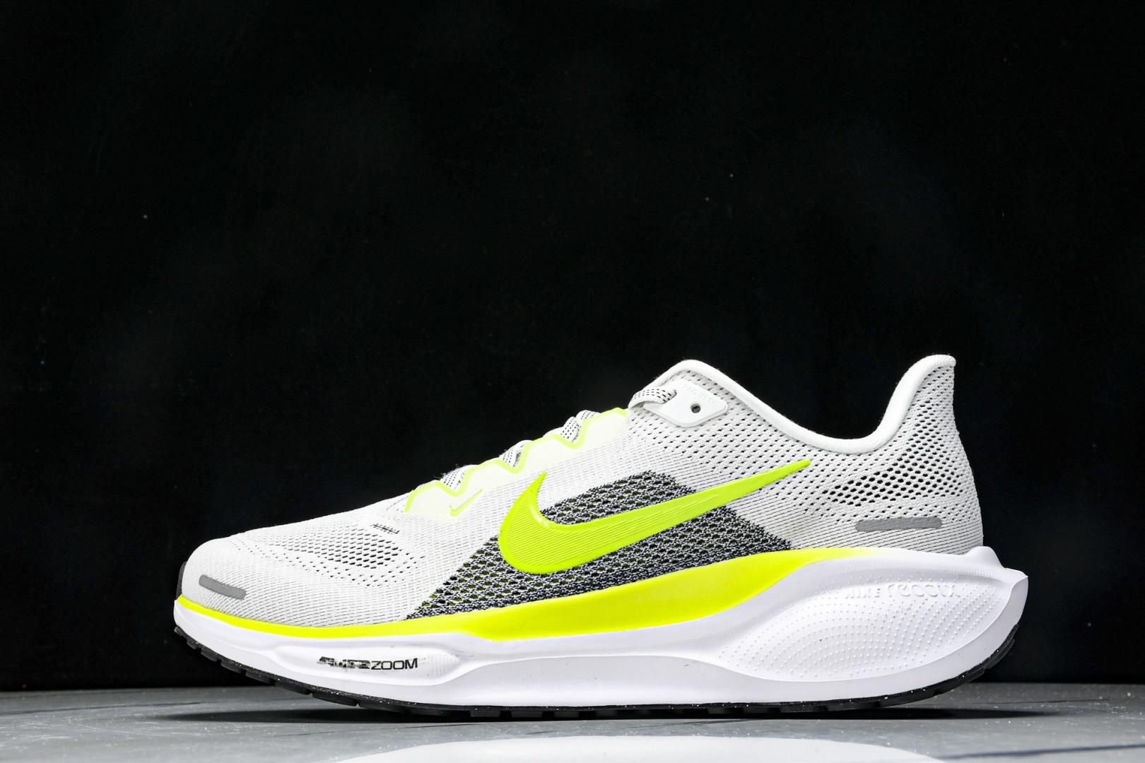  Nk Air Zoom Pegasus 41 耐克网面透气轻便耐磨跑鞋 FD2722-104 尺寸39