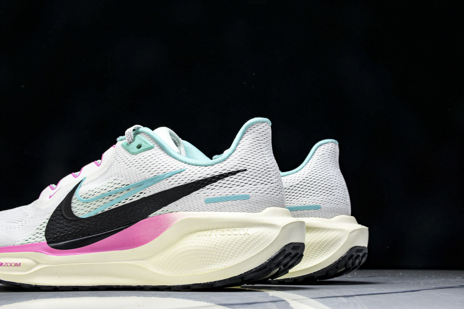  Nk Air Zoom Pegasus 41 耐克网面透气轻便耐磨跑鞋 HM3703-161 尺寸36