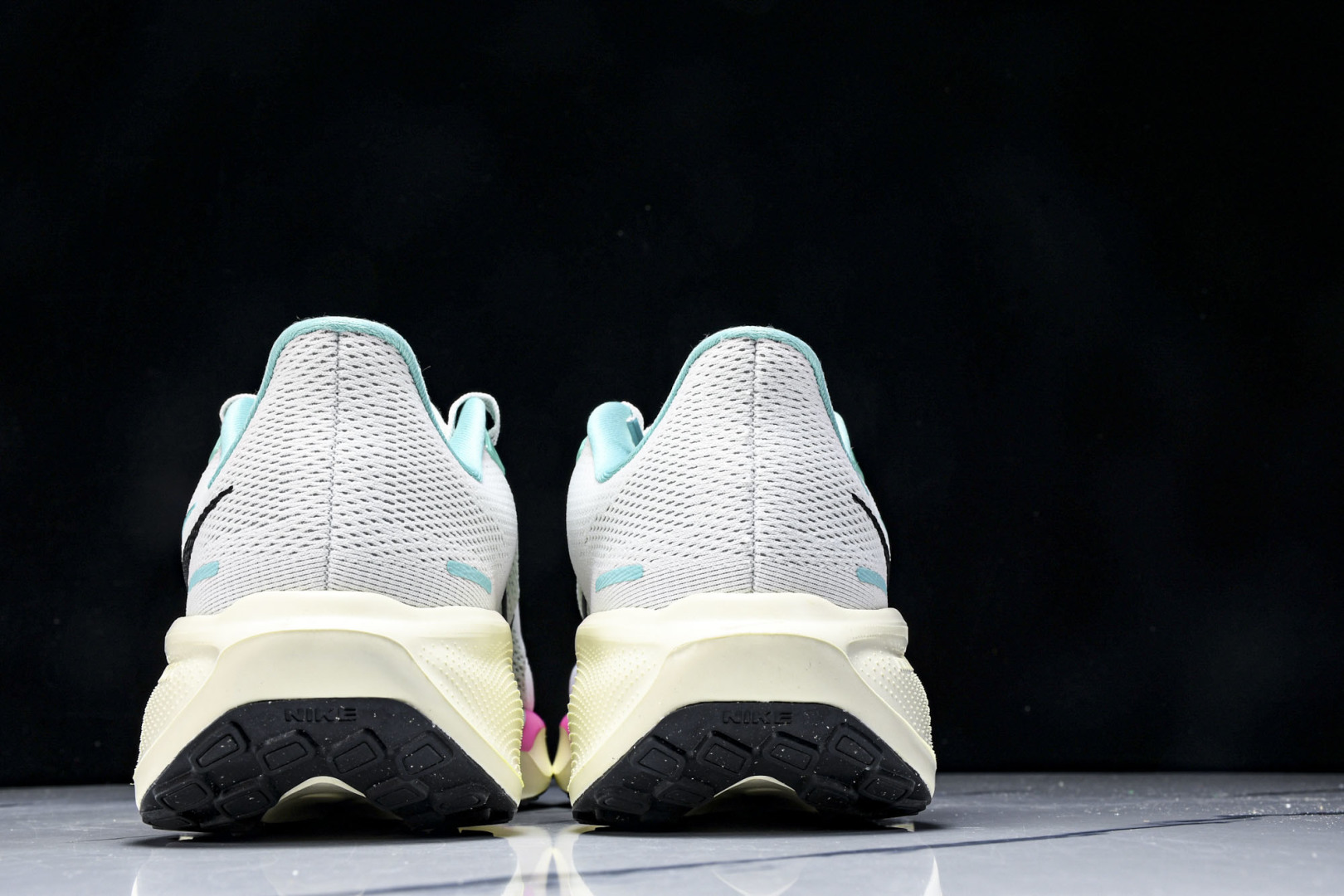  Nk Air Zoom Pegasus 41 耐克网面透气轻便耐磨跑鞋 HM3703-161 尺寸36