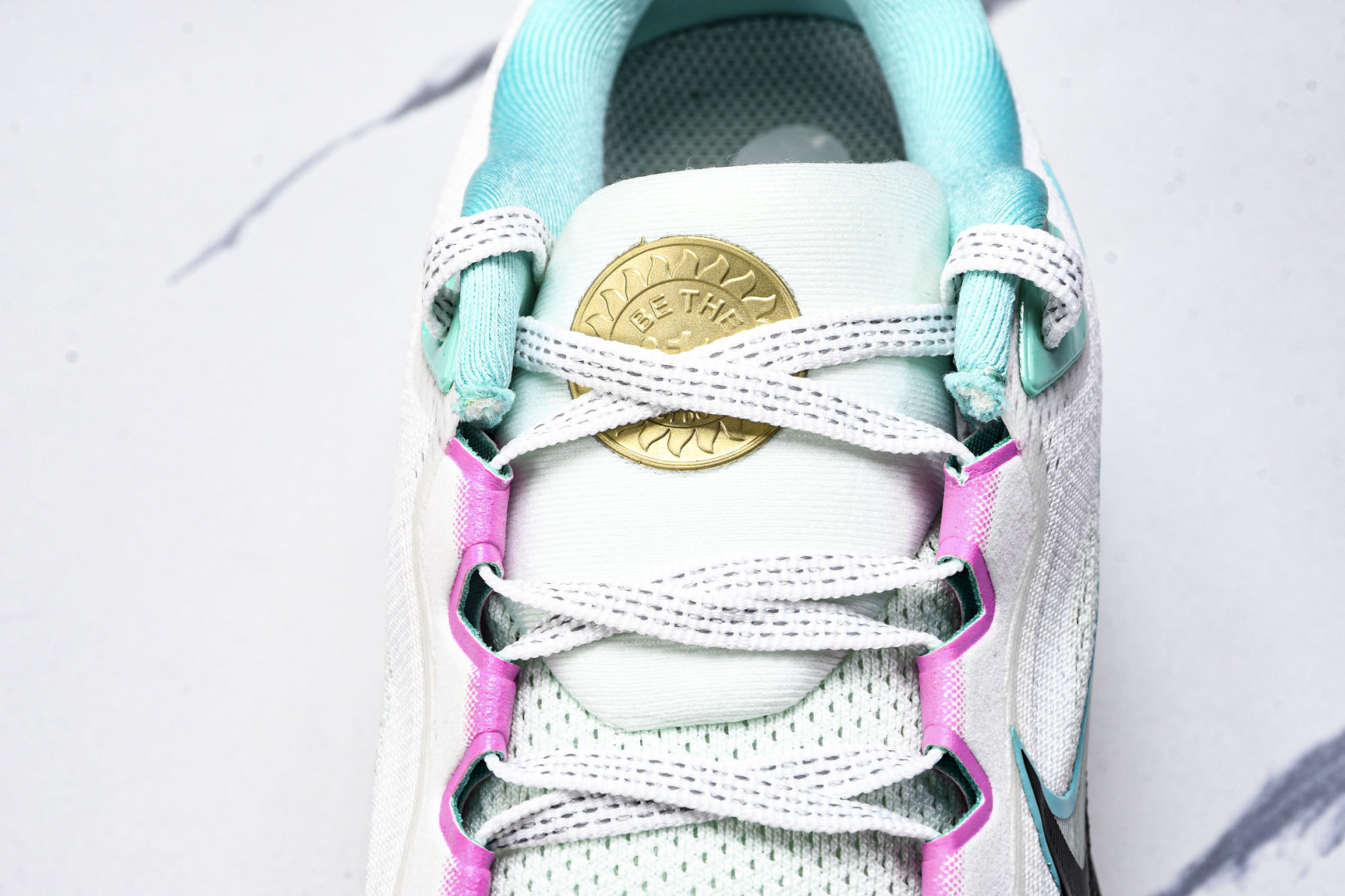  Nk Air Zoom Pegasus 41 耐克网面透气轻便耐磨跑鞋 HM3703-161 尺寸36