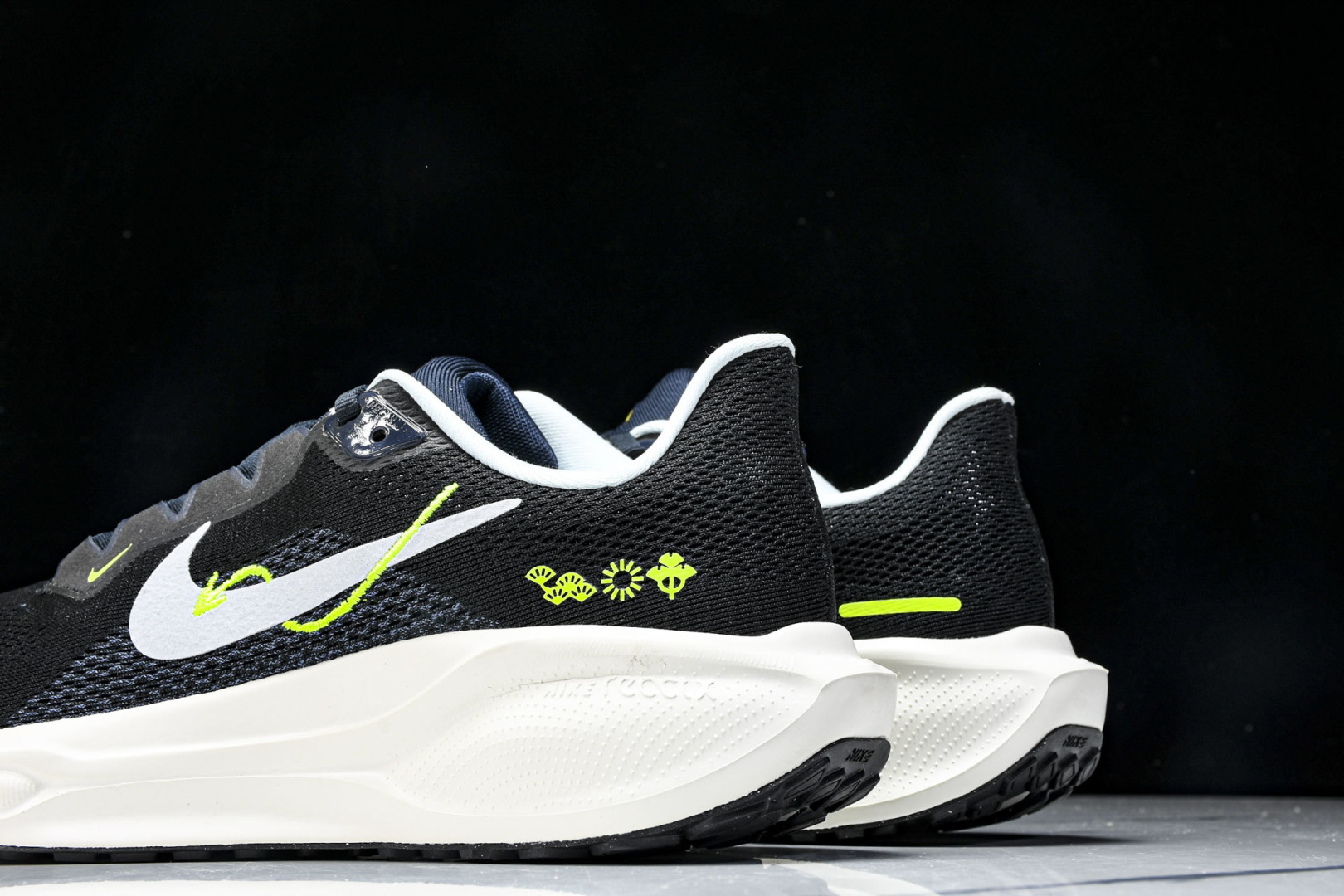  Nk Air Zoom Pegasus 41 耐克网面透气轻便耐磨跑鞋 HQ3452-041 尺寸 3