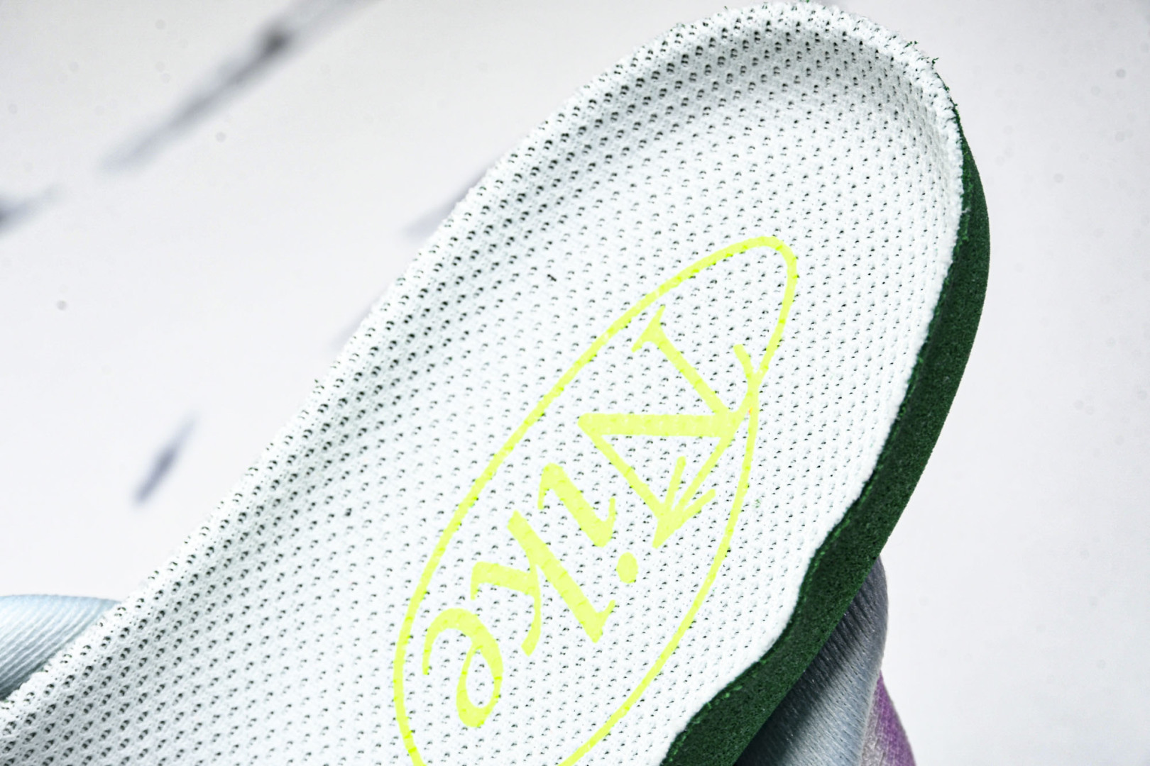  Nk Air Zoom Pegasus 41 耐克网面透气轻便耐磨跑鞋 HQ3465-143 尺寸36