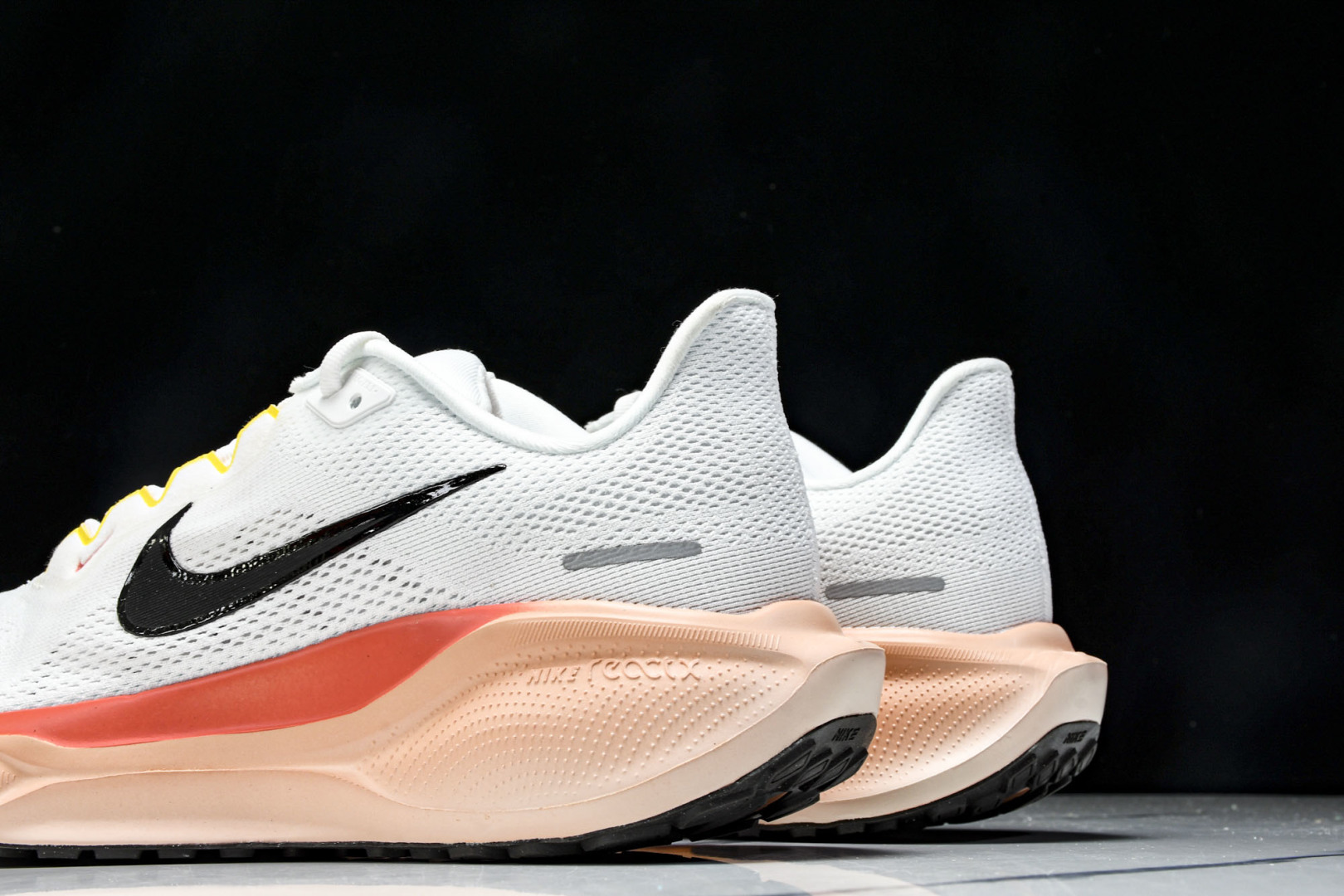  Nk Air Zoom Pegasus 41 耐克网面透气轻便耐磨跑鞋 IB6656-108 尺寸39