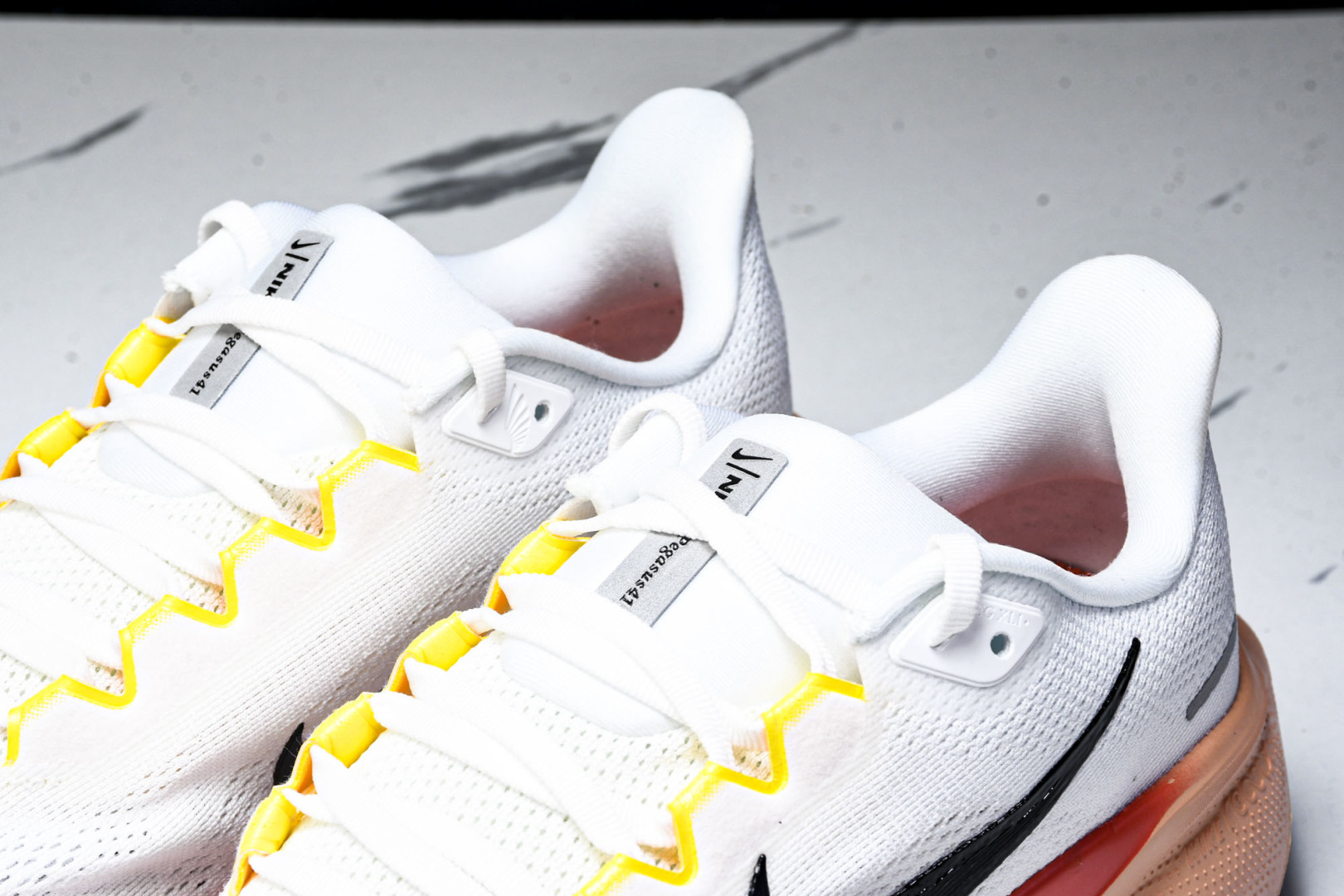  Nk Air Zoom Pegasus 41 耐克网面透气轻便耐磨跑鞋 IB6656-108 尺寸39