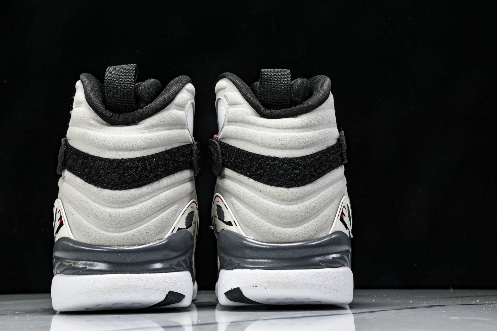  Air Jordan 8 Bugs Bunny AJ8 乔8兔八哥 白灰红 全头层 篮球鞋  货号：-