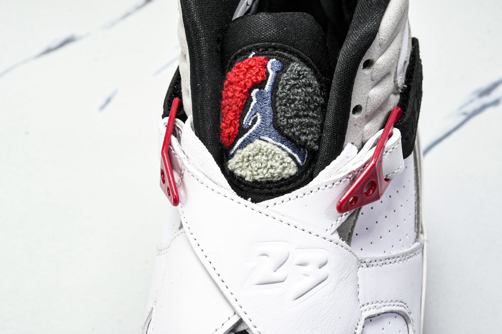  Air Jordan 8 Bugs Bunny AJ8 乔8兔八哥 白灰红 全头层 篮球鞋  货号：-