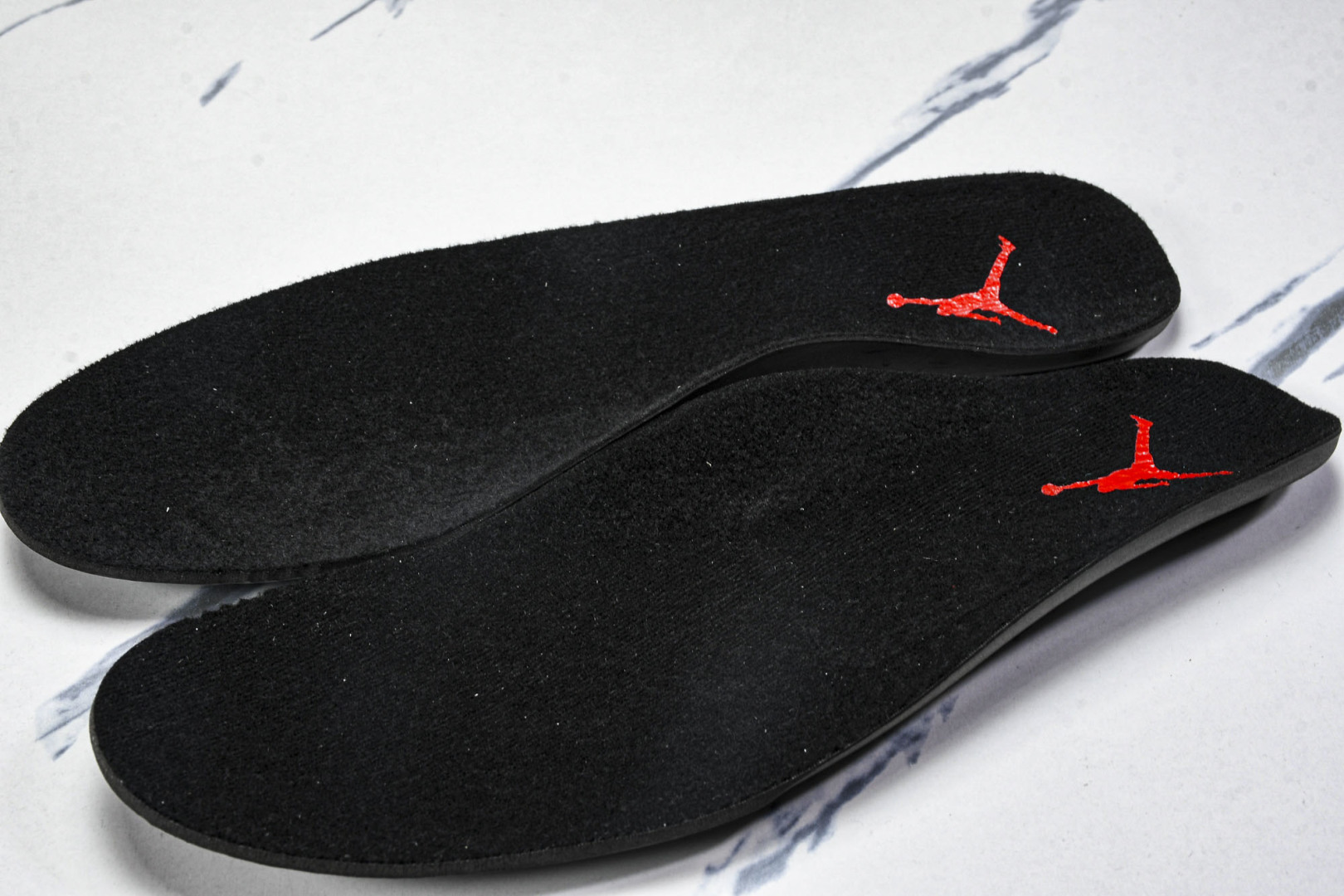  Air Jordan 8 Bugs Bunny AJ8 乔8兔八哥 白灰红 全头层 篮球鞋  货号：-