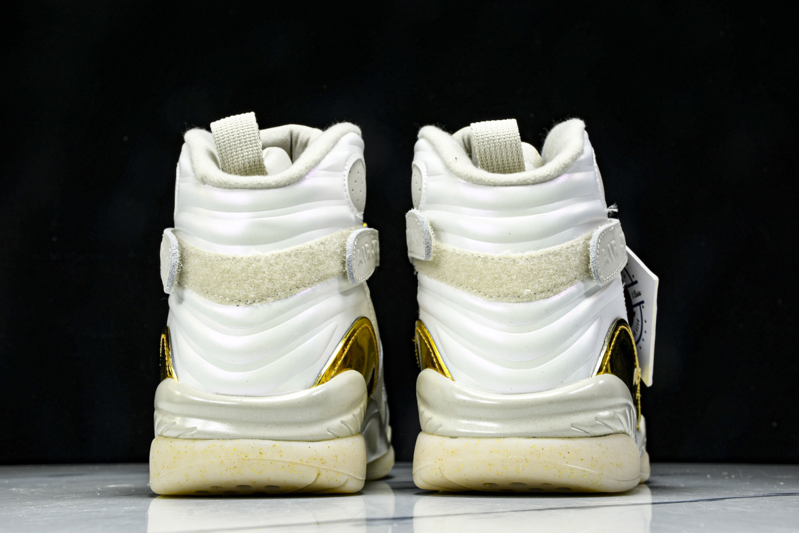  Air Jordan 8 Retro Champagne 米白香槟金 -030 尺码40 40.5 4
