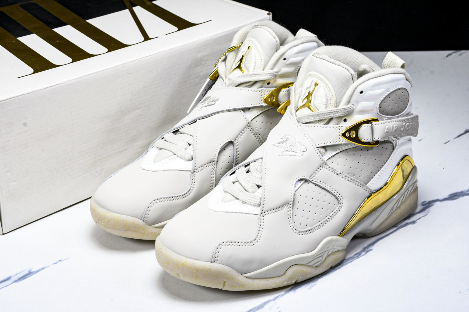  Air Jordan 8 Retro Champagne 米白香槟金 -030 尺码40 40.5 4