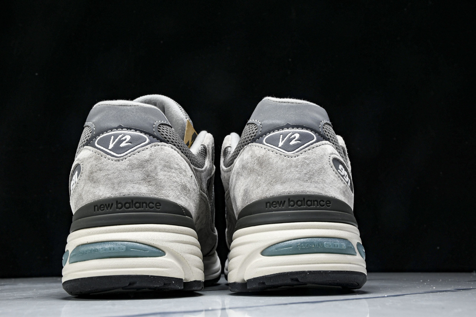  美产 New Balance  美产经典百搭老爹休闲运动跑步鞋 M991系列  U991GL2 尺寸3