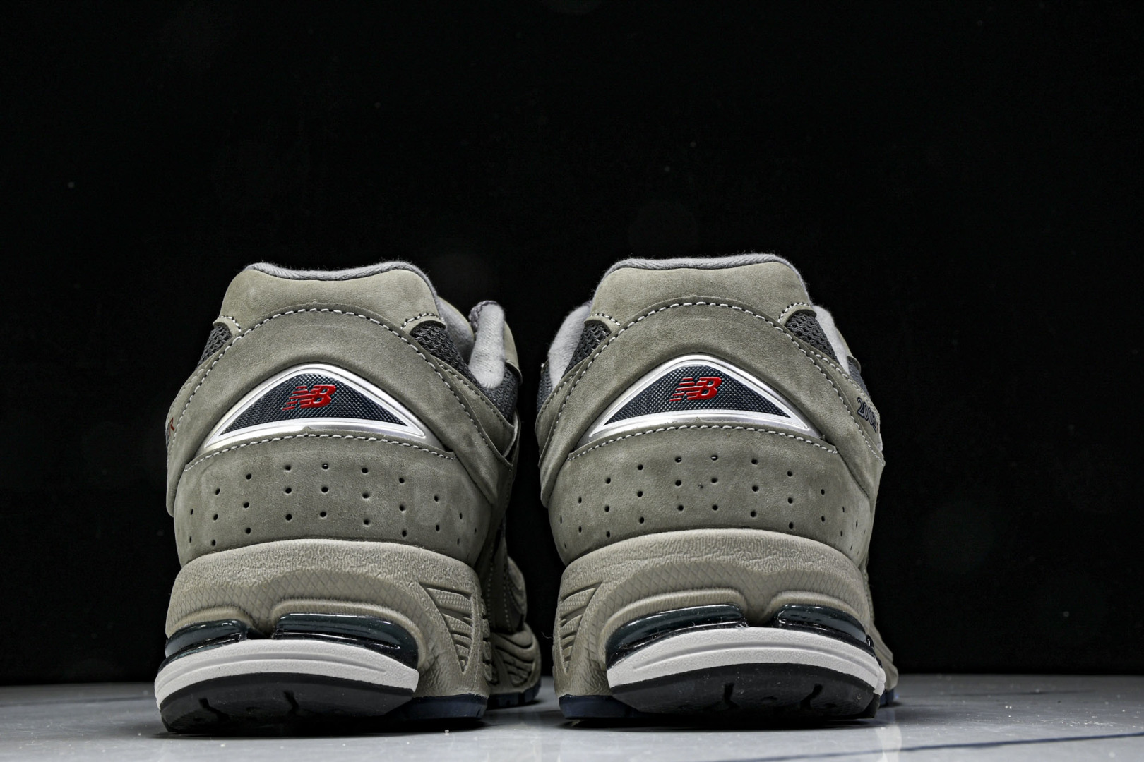  美产 New Balance 202R 经典百搭低帮复古休闲跑步鞋 经典灰 ML2002RA 尺寸36