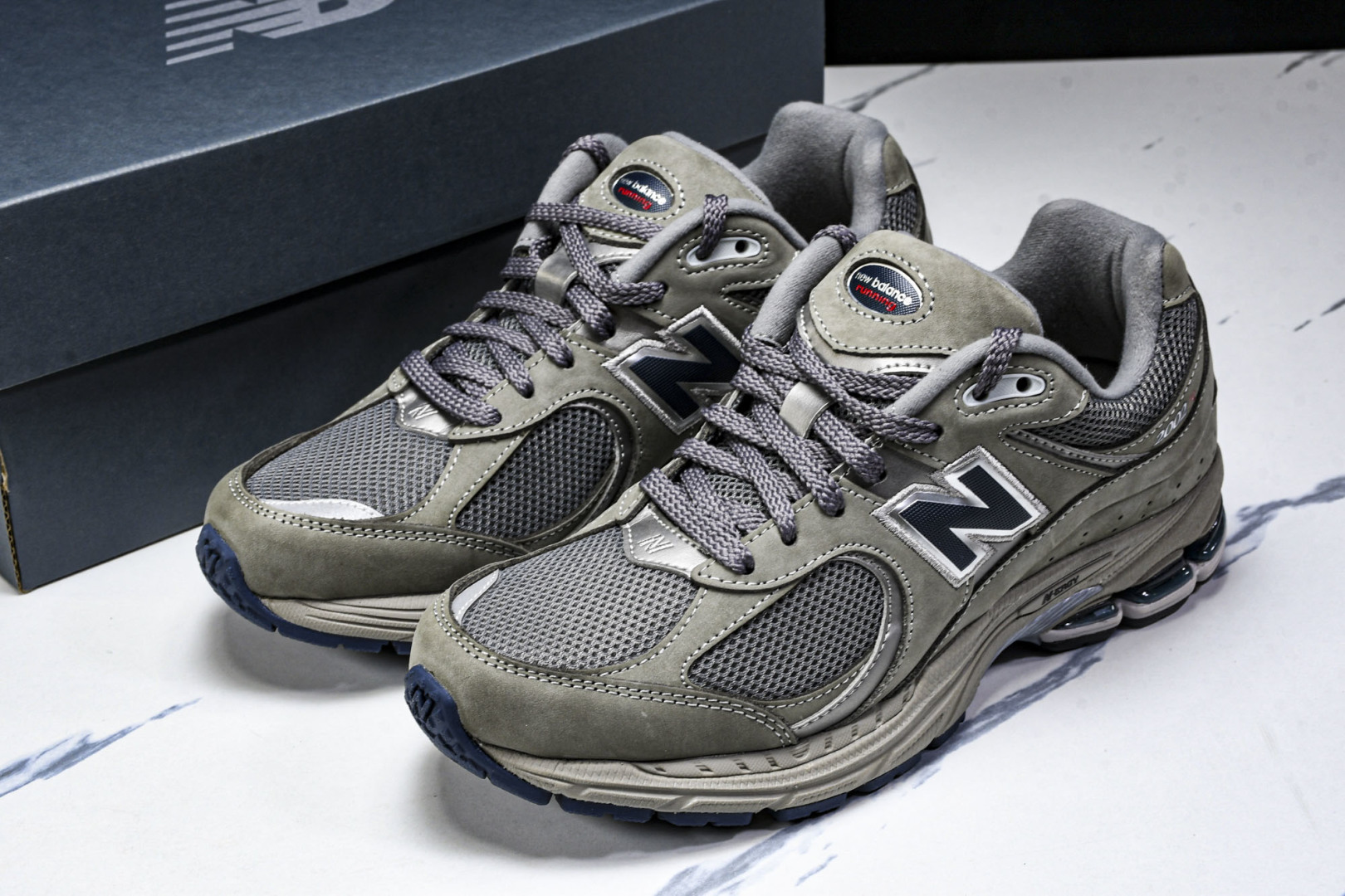  美产 New Balance 202R 经典百搭低帮复古休闲跑步鞋 经典灰 ML2002RA 尺寸36