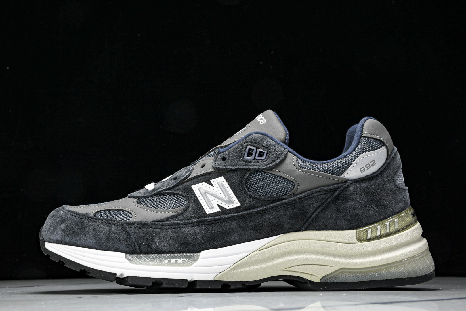  美产 New Balance 992 经典百搭低帮复古休闲跑步鞋 男女同款 海军蓝 M992GG 尺寸