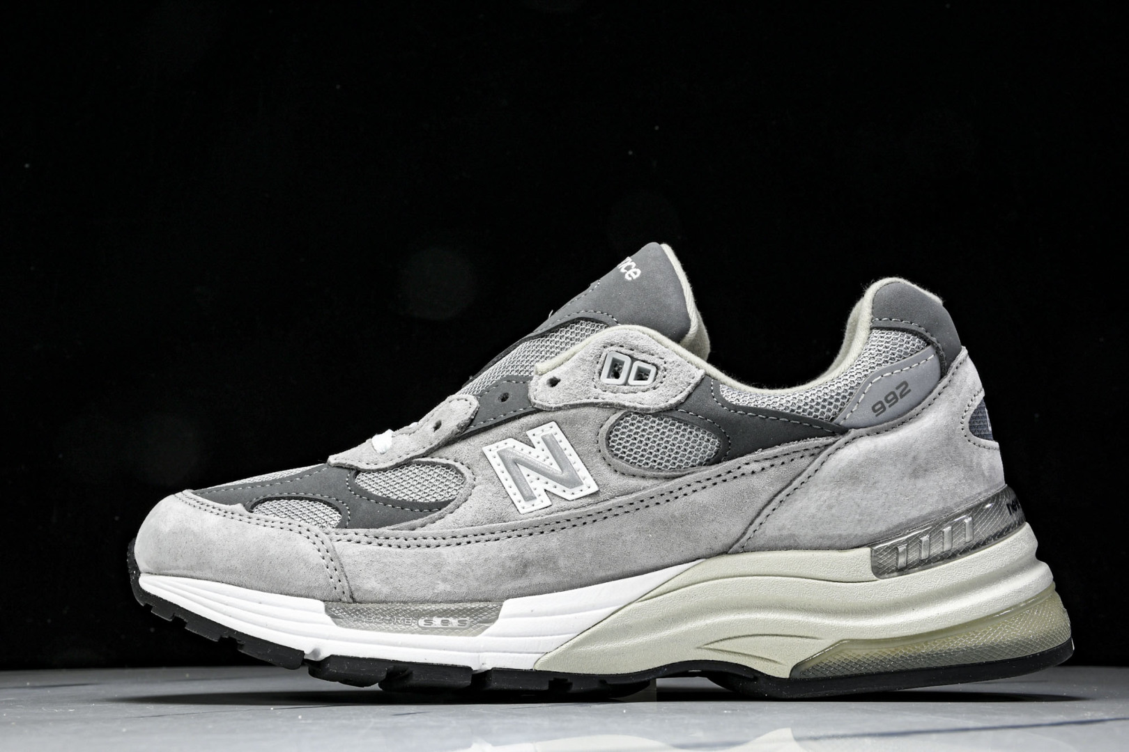  美产 New Balance 992 经典百搭低帮复古休闲跑步鞋 男女同款 元祖灰 M992GR 尺寸
