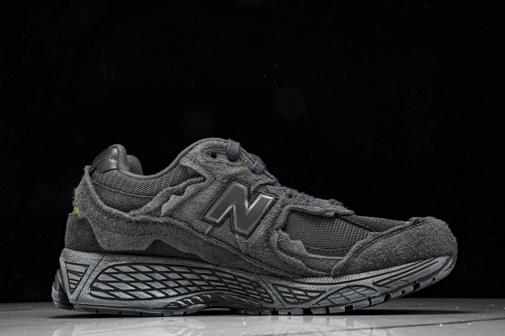  美产 New Balance 2002R ＂Reflned Future＂低帮复古休闲跑步鞋 深灰色 