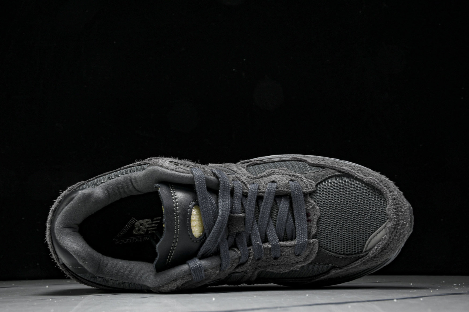  美产 New Balance 2002R ＂Reflned Future＂低帮复古休闲跑步鞋 深灰色 