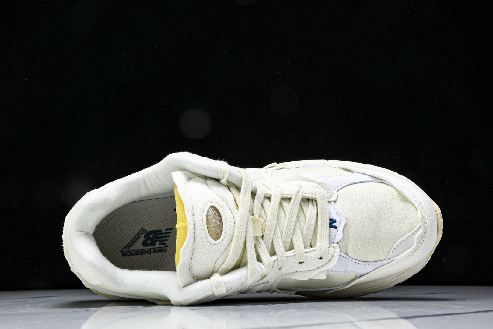  美产 New Balance 2002R ＂Reflned Future＂海盐白 ML2002RDC 