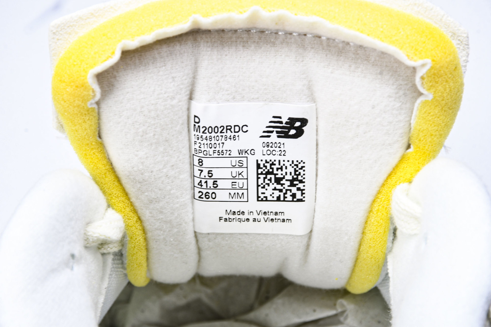  美产 New Balance 2002R ＂Reflned Future＂海盐白 ML2002RDC 