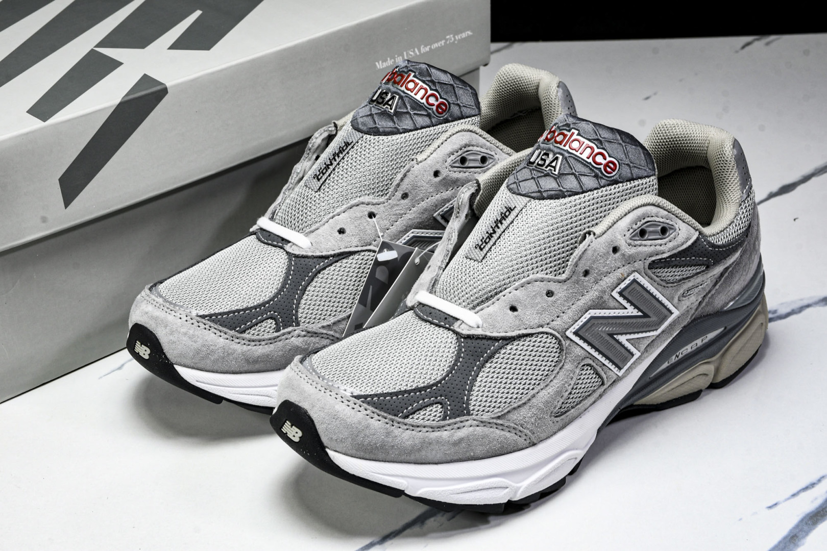  美产 New Balance NB 990 V3 复古 包裹性轻便低帮 跑步鞋  男女同款  货号：M