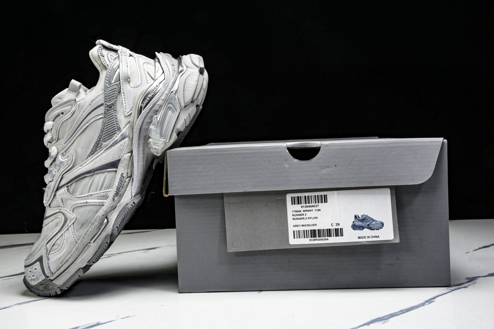 巴黎 尺码35-46

纯原出品-Balenciaga Runner.2 Nylon 巴黎世家8.0 老