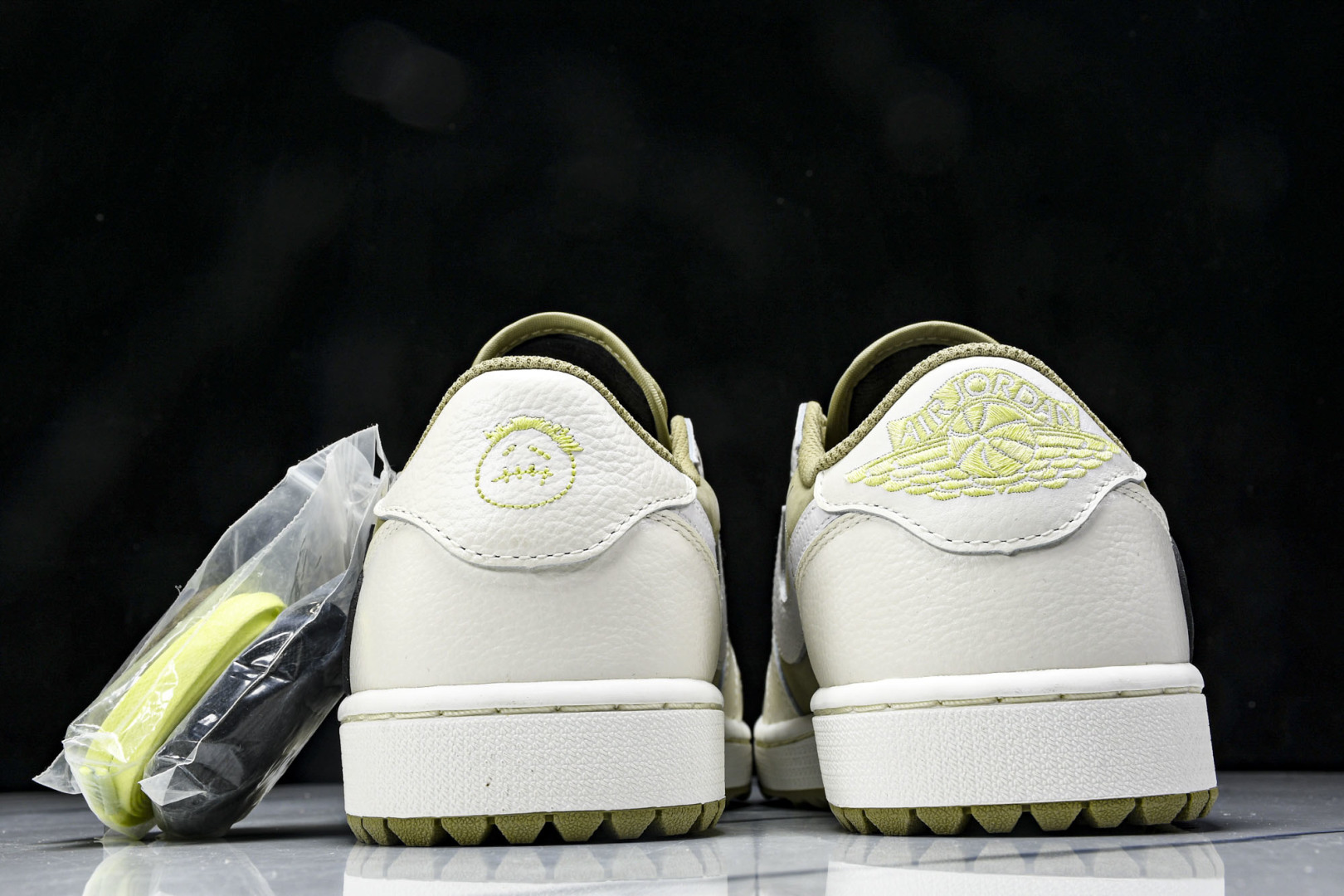 AJ1 Low 尺码36-48.5

纯原出品-Travis Scott x Air Jordan 1 