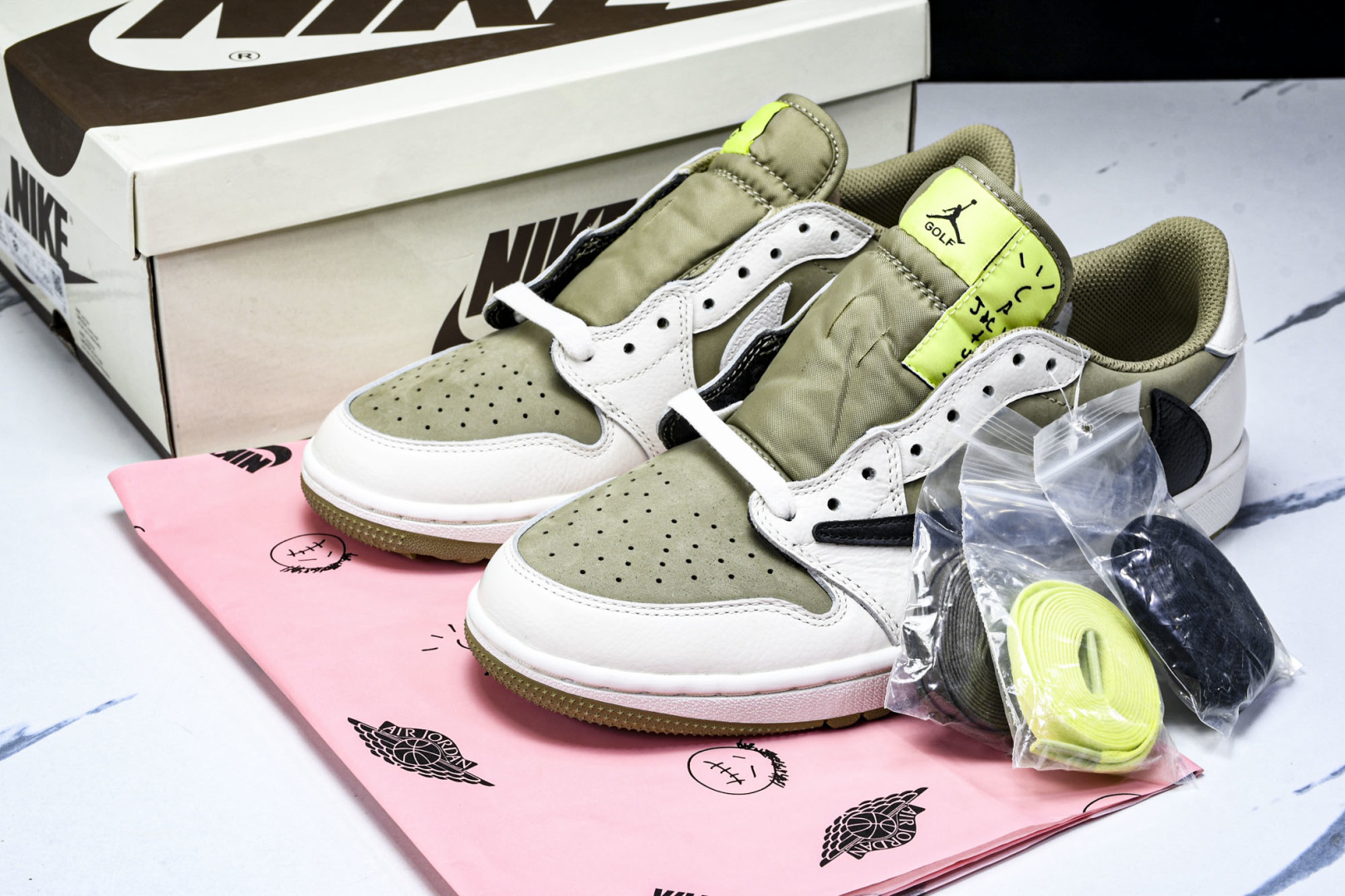 AJ1 Low 尺码36-48.5

纯原出品-Travis Scott x Air Jordan 1 