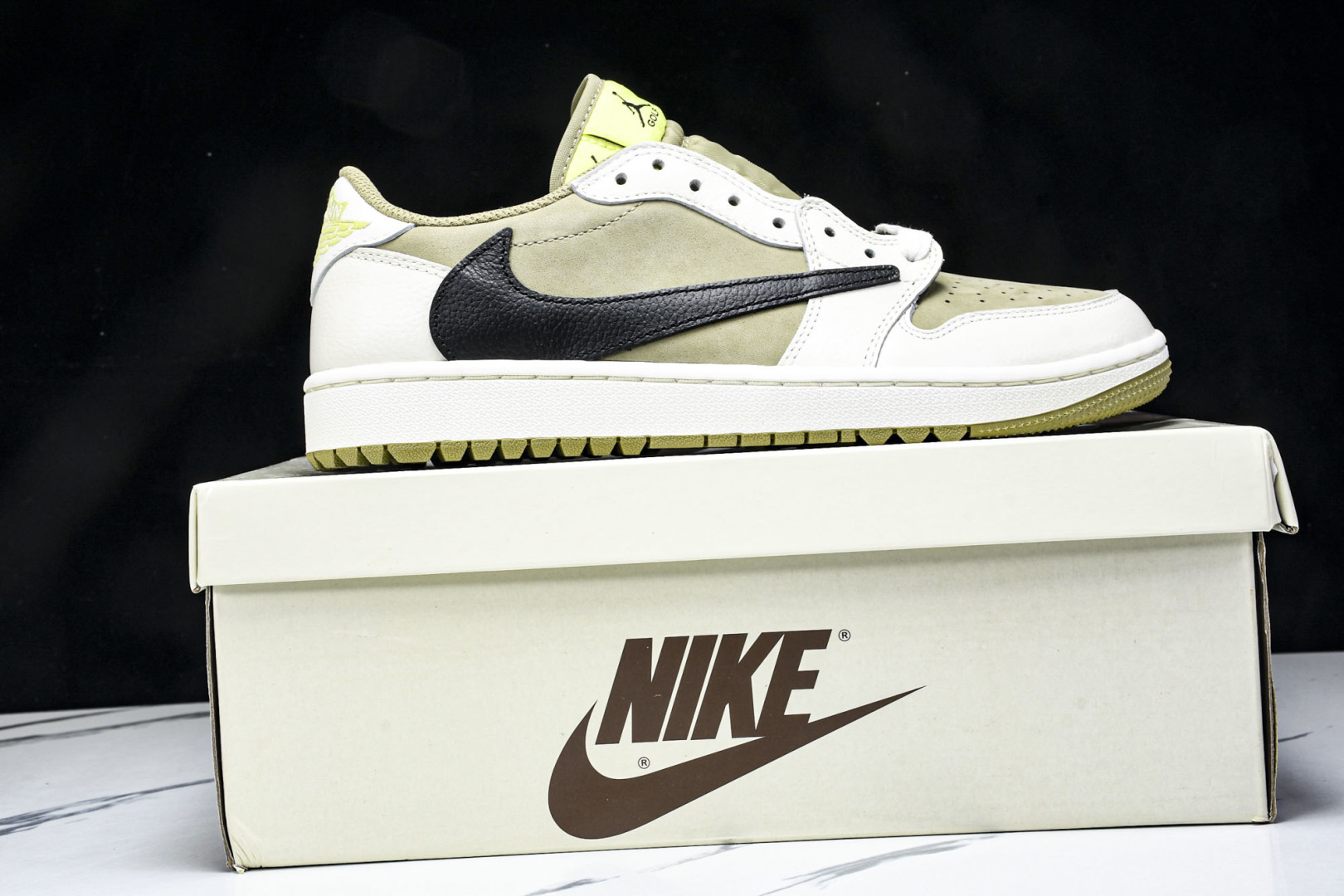AJ1 Low 尺码36-48.5

纯原出品-Travis Scott x Air Jordan 1 
