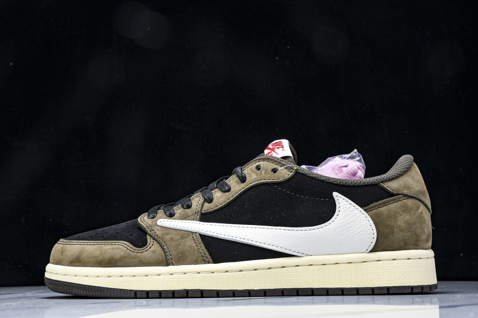 AJ1 Low 尺码36-48.5

纯原出品-Travis Scott x Air Jordan 1 
