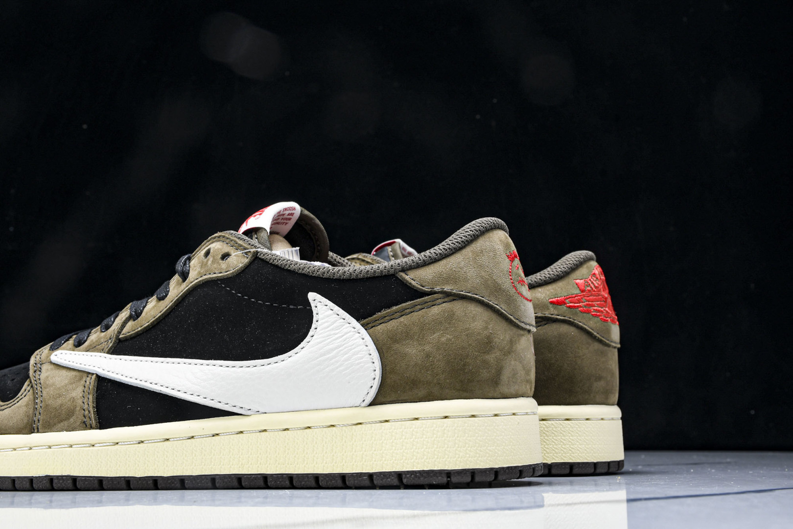 AJ1 Low 尺码36-48.5

纯原出品-Travis Scott x Air Jordan 1 