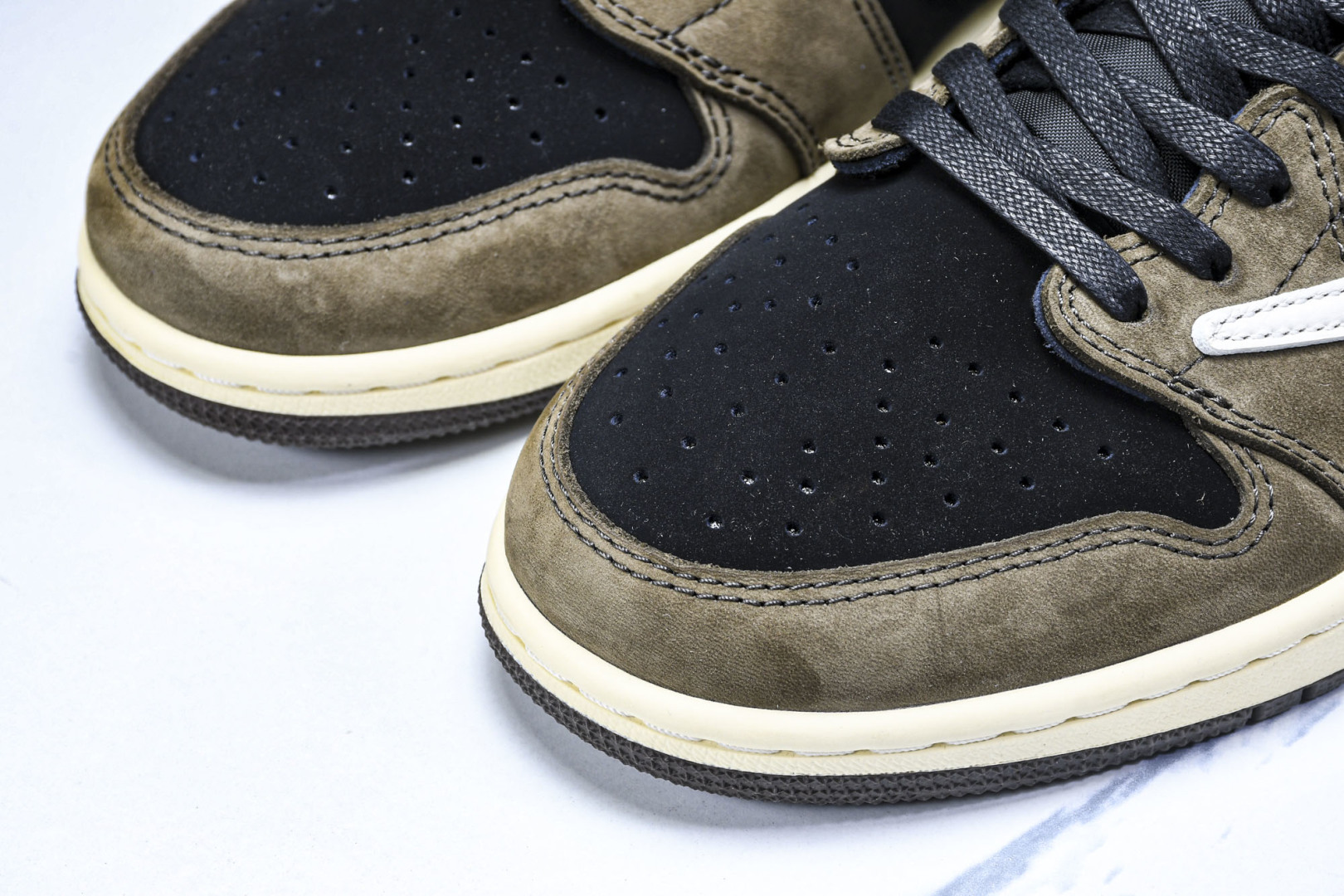 AJ1 Low 尺码36-48.5

纯原出品-Travis Scott x Air Jordan 1 