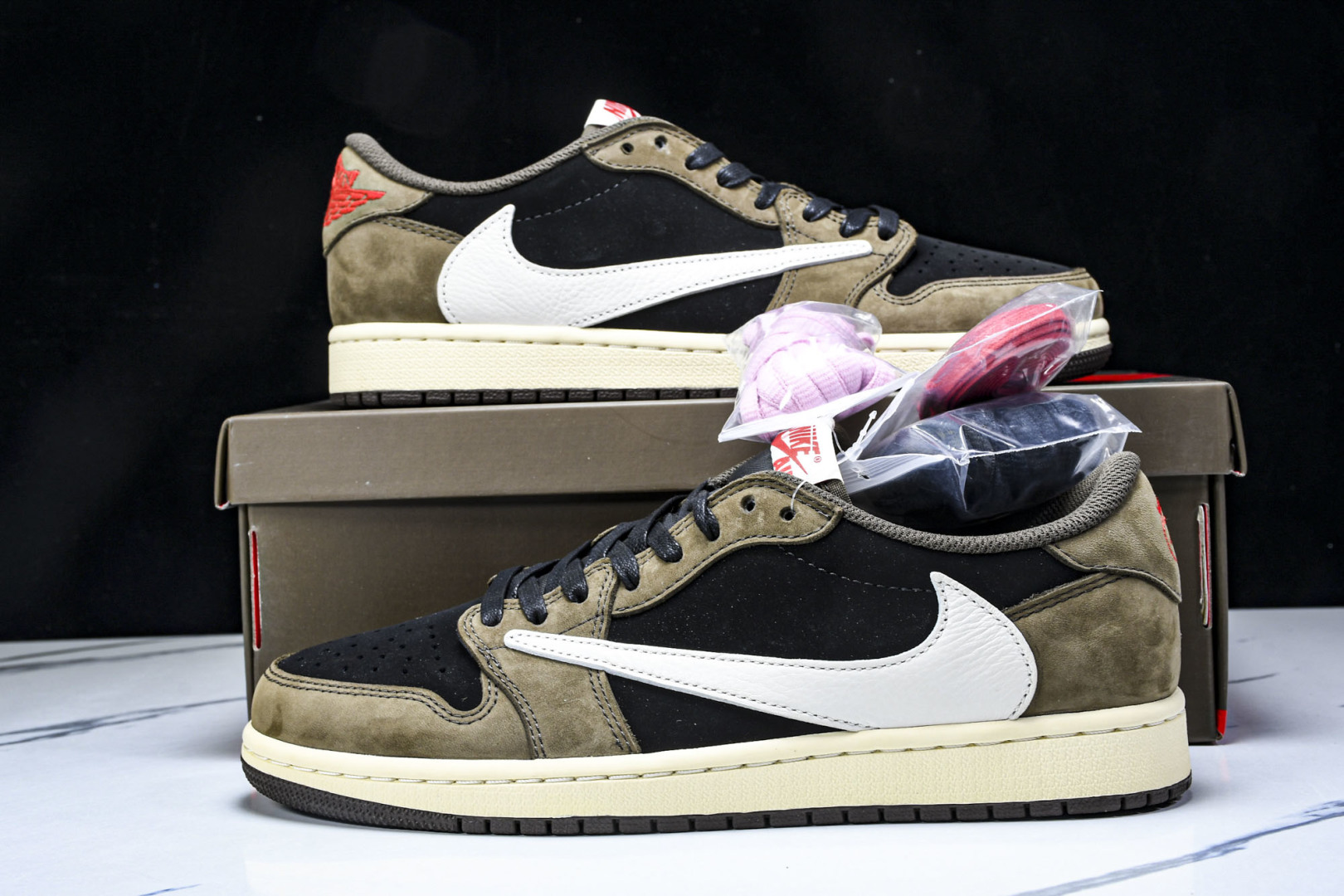 AJ1 Low 尺码36-48.5

纯原出品-Travis Scott x Air Jordan 1 