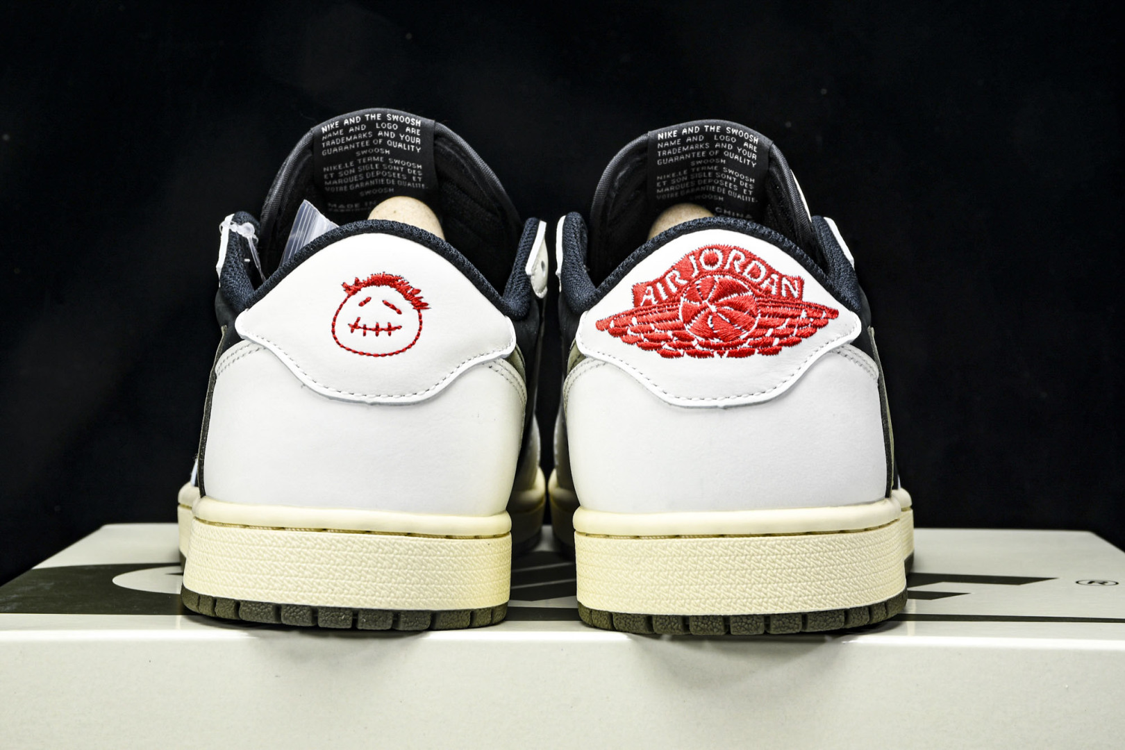 AJ1 Low 尺码36-48.5

纯原出品-Travis Scott x Air Jordan 1 