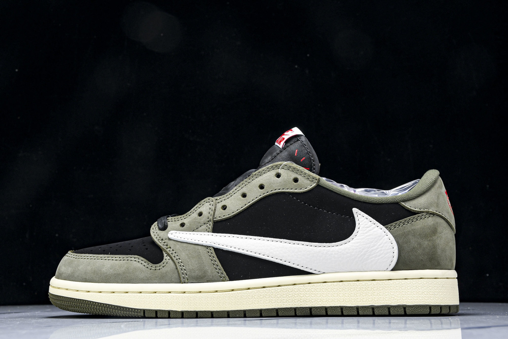 AJ1 Low 尺码36-48.5

纯原出品-Travis Scott x Air Jordan 1 