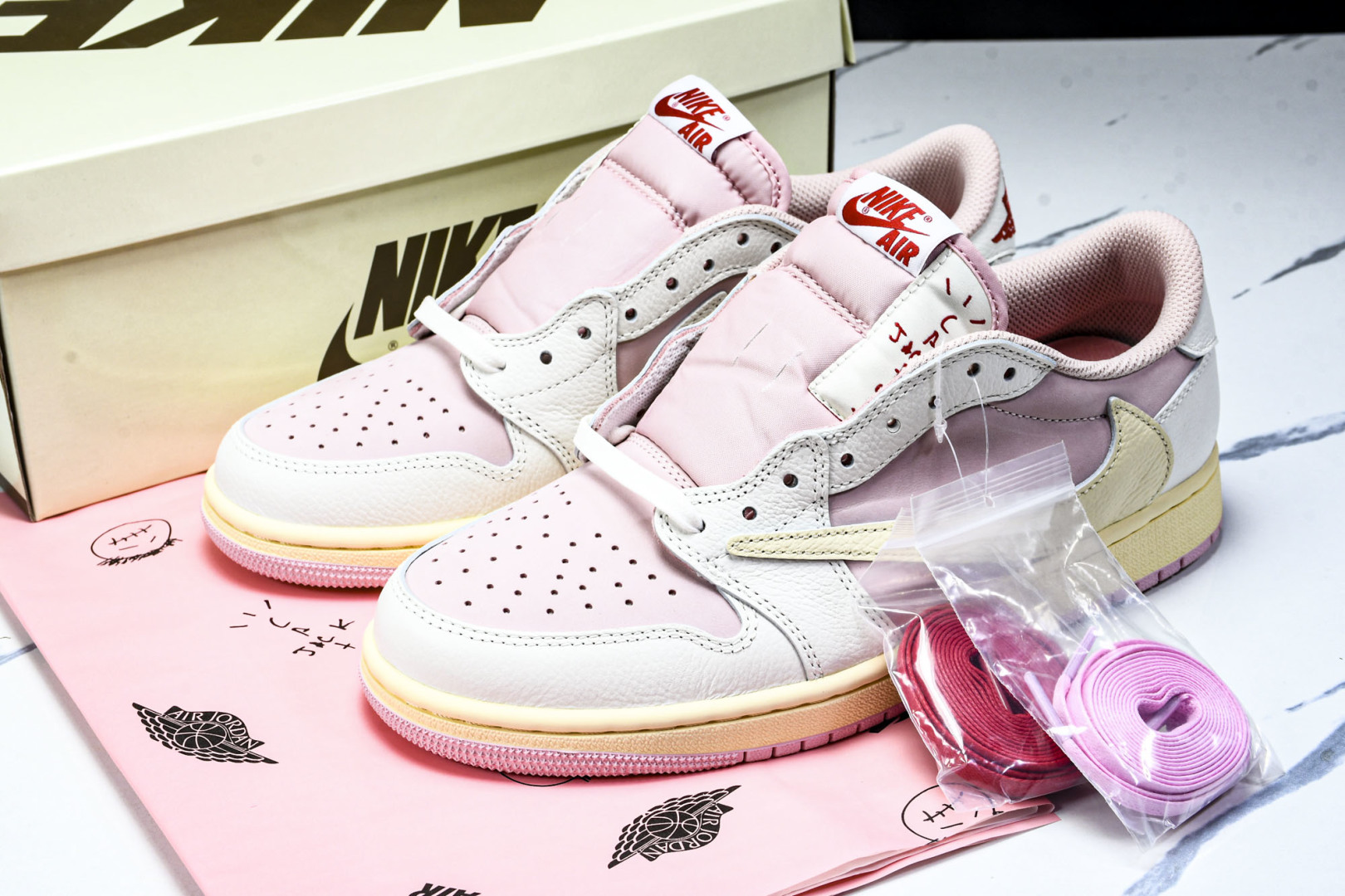 AJ1 Low 尺码36-48.5

纯原出品-Travis Scott x AJ 1 Low OG S