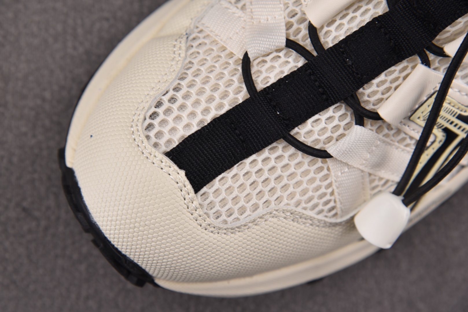 Asics 尺码35-45

纯原出品-Asics Gel-Sonoma TR 米白 1203A719-