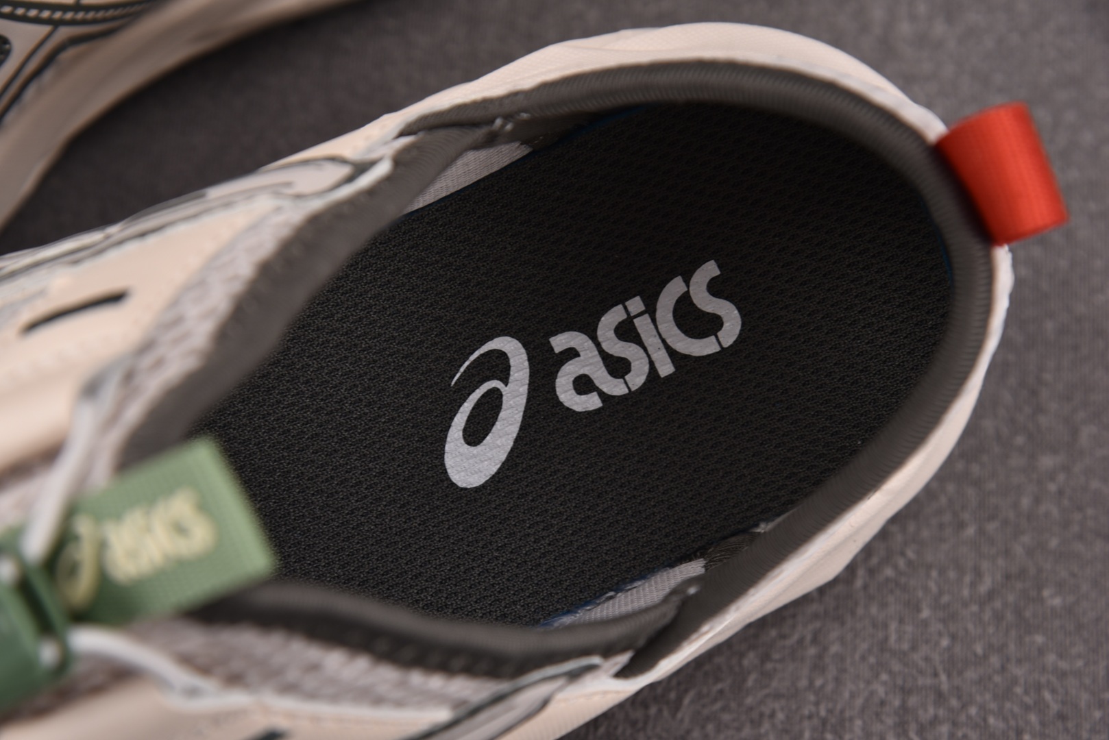 Asics 尺码35-45

纯原出品-Asics Gel-Sonoma TR 米灰绿 1203A719